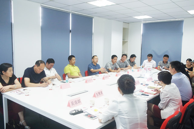 東方龍商務(wù)接待數(shù)十批湖南省市、縣政府考察團，全面交流委托招商引資合作