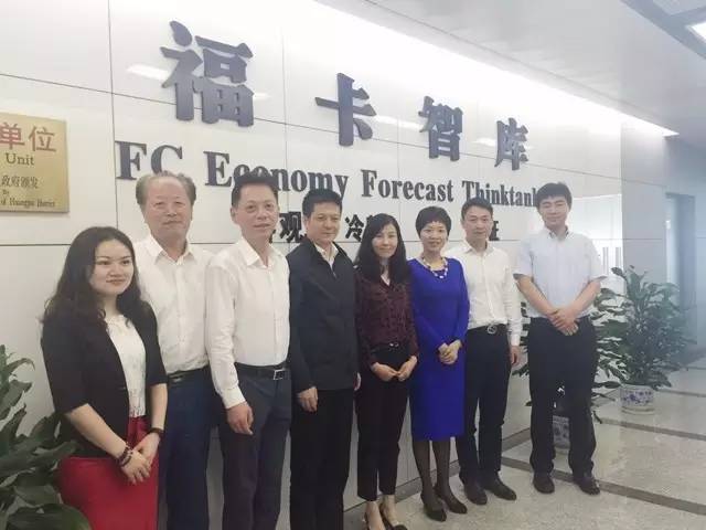 東方龍商務(wù)與?？ㄖ菐?kù)強(qiáng)強(qiáng)聯(lián)合，全面達(dá)成深度戰(zhàn)略合作
