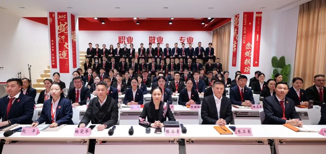 上海東方龍商務集團以變應變，應對中美貿易戰(zhàn)下的招商新挑戰(zhàn)！